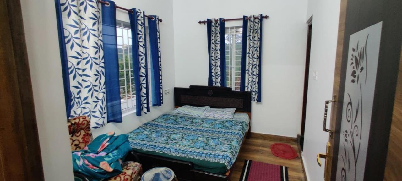 Sandy 4 Bhk Homestay - Only Adults Allowed Ooty Exterior photo